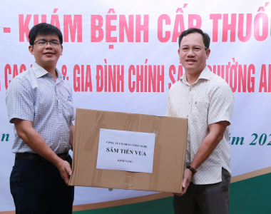 “Sâm Tiến Vua Với Sức Khỏe Cộng Đồng”